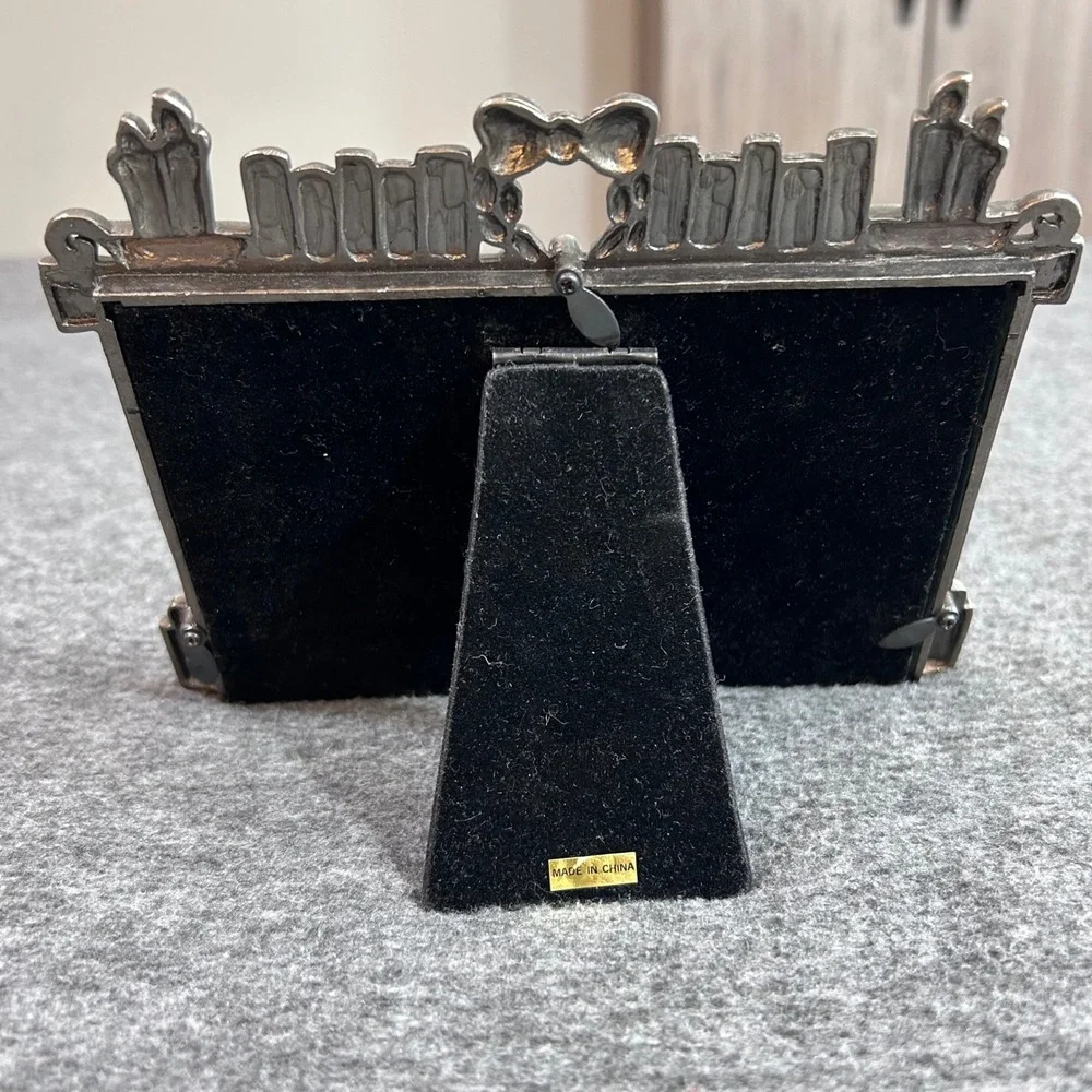 Vintage Christmas Fireplace Pewter Tone Metal Picture Frame Holiday Decor 3.5x5